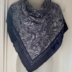Liz Sinclair Navy Blue Floral Print Square Scarf Rayon. VTG